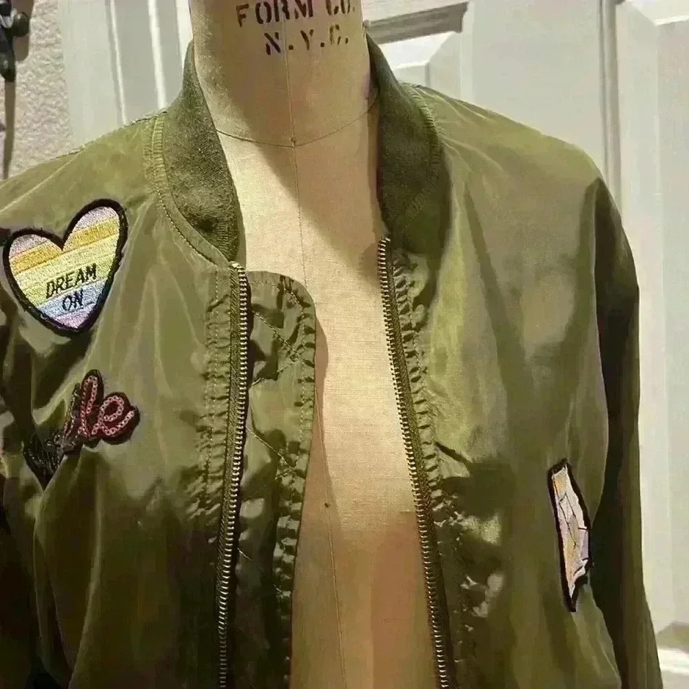 Love Tree Satin Bomber Jacket w/Fun Appliqués. Size S - Picture 6 of 9